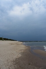 Obraz premium Ostsee - Polen - Möven - Wasser - Strand