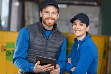 male and female construction workers