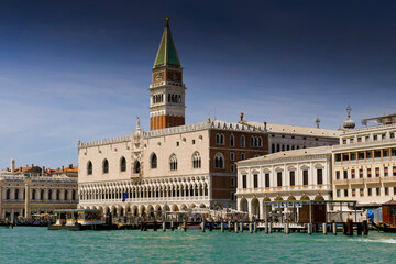 Fototapeta premium Venezia. Palazzo Ducale e Piazza San Marco vista dall'Isola di San Giorgio
