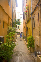 Fototapeta na wymiar Picturesque architecture of the Old Town in Antibes, France 