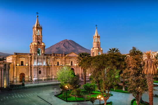 plaza in arequipa