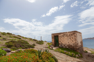 Fototapeta na wymiar small house in the islet of the moro