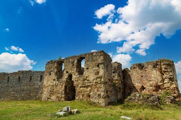 Fototapeta na wymiar Scenery ancient ruined Pniv castle outdoor, western Ukraine. Ukrainian architectural landmark.