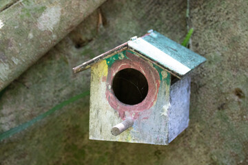 Wood Bird House Nest
