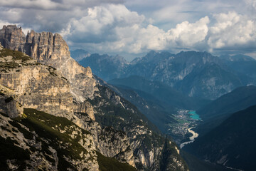 Naklejka premium Mountain trail Tre Cime di Lavaredo in Dolomites
