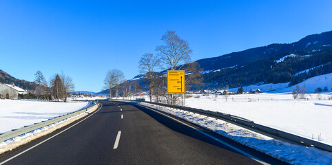 Bundesstraße 308 zwischen Oberstaufen und Immenstadt im Allgäu
