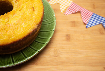 delicious cake under a wooden background