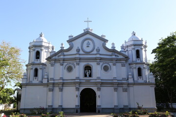 Fototapeta premium Sankt Vinzenz Kirche in der Gemeinde San Vicente, Provinz Ilocos Süd, Philippinen