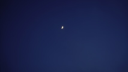 Obraz na płótnie Canvas Moon blue sky at night