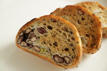 slice of bread  beans bread