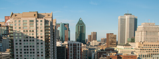 Fototapeta na wymiar Skyscrapers of Montreal, Quebec