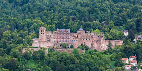 Fototapeta na wymiar View on Heidelberg Palace (Heidelberger Schloss).