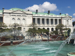 Naklejka premium fountain in the center
