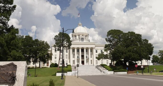 Alabama state capitol in Montgomery time lapse video.