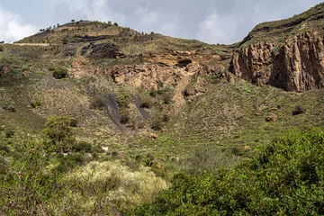 Foto op Canvas Volcanic landscape of Caldera de Bandama crater with circular hiking trail. Gran Canaria, Spain. © rudiernst