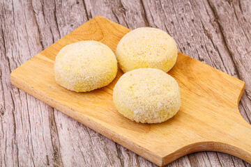 Raw potato zrazy for cooking