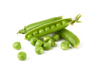 Green peas isolated