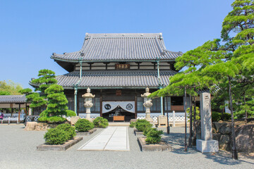 Fototapeta premium 赤穂義士たちが眠る「赤穂市の花岳寺」