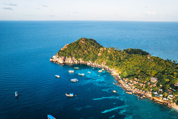 Fototapeta premium tropical island and sea view form above