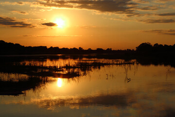 Fototapeta na wymiar Sonnenuntergang Sabie River/ Sundown Sabie River /