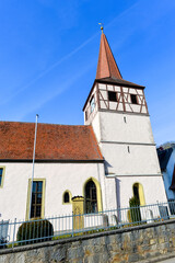 Obraz premium Kirche St. Georg in Bettwar, Gemeinde Steinsfeld im Landkreis Ansbach (Mittelfranken, Bayern)