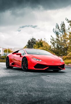 Seattle, WA, USA
August 2, 2022
Red Lamborghini Huracan