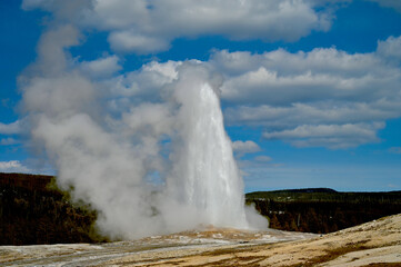 Yellowstone National Park Old Faithful Geyser Upper Geyser Basin