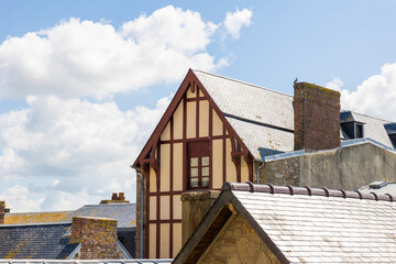 Façade de granite d'une maison du Mont Saint-Michel