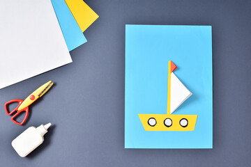 DIY a boat with your own hands from colored paper. Step-by-step photo instruction. Step 6.