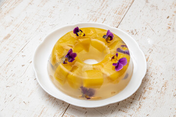 きれいなフルーツゼリー　Colorful sweet delicious fruit jelly