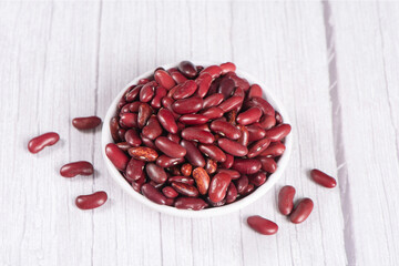 raw red kidney beans on table