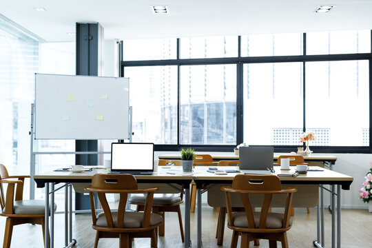 "Workspace Computer" Images – Browse 295 Stock Photos, Vectors, and ...