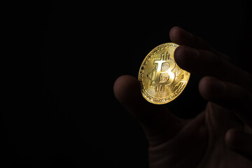 A real bitcoin coin in hand ready to buy.
Representation of real bitcoin, bitcoin currency.
Buy with bitcoin.
Fall of bitcoin worldwide, many losses of profits.
Hodl bitcoin. Long term bitcoin gains.
