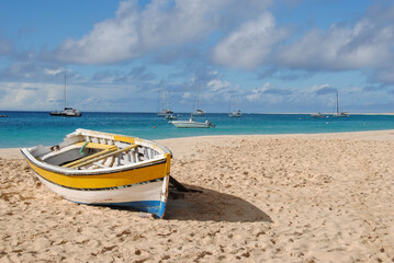 Cap Vert île Sal plage bateau peche mer ocean vacances