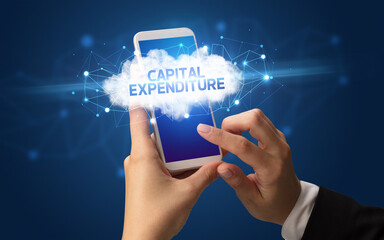 Obraz premium Hand using smartphone with cloud business concept
