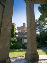 Fototapeta na wymiar Italia, Toscana, provincia di Arezzo, il paese di Poppi,il castello dei Conti Guidi.