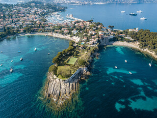Eine Drohnenansicht von Saint Jean Cap Ferrat in der Nähe von Monaco und Nizza.