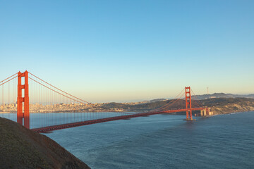 Obraz premium golden gate bridge in San Francisco in dawn