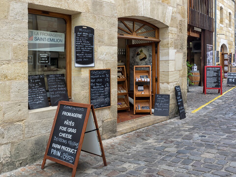 SAINT-EMILION, FRANCE - SEPTEMBER 07, 2017:  The pretty Cheese Shop (Fromagerie) in  Porte Bouqueyre Street