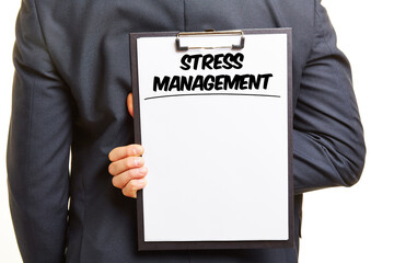 Klemmbrett mit Schriftzug Stress Management