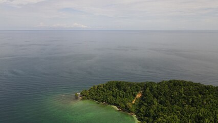 Fototapeta na wymiar Aerial View of The Manukan, Mamutik and Sapi Islands of Kota Kinabalu, Sabah Malaysia