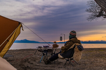 朝焼けを見ながらリラックス