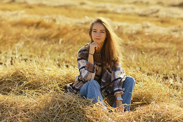 Naklejka na ściany i meble model girl country shirt to the cage field straw, young summer landscape freedom lifestyle