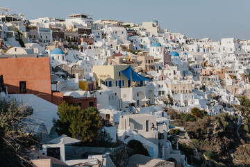 SANTORINI ISLAND: THIRA AND OIA 