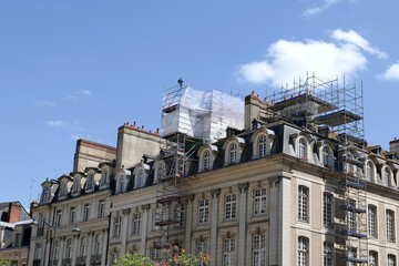 Obraz premium chantier sur le toit