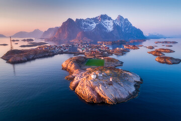 Henningsvær