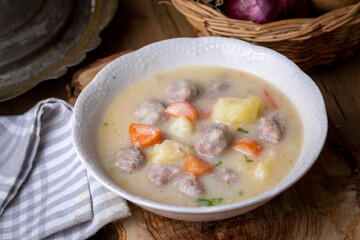 Seasoned soup with meatballs with vegetables. Turkish name; sulu kofte, eksili kofte, terbiyeli kofte)
