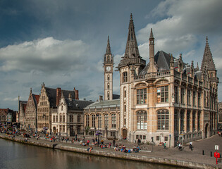 Fototapeta premium Nice houses in the old town of Ghent, Belgium