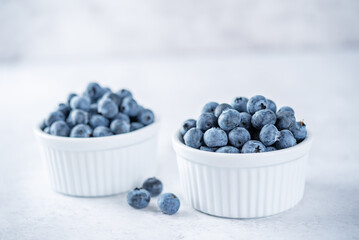 Fresh blueberry in a bowl