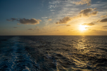 Obraz premium A sunset in the West Atlantic east of the Caribbean